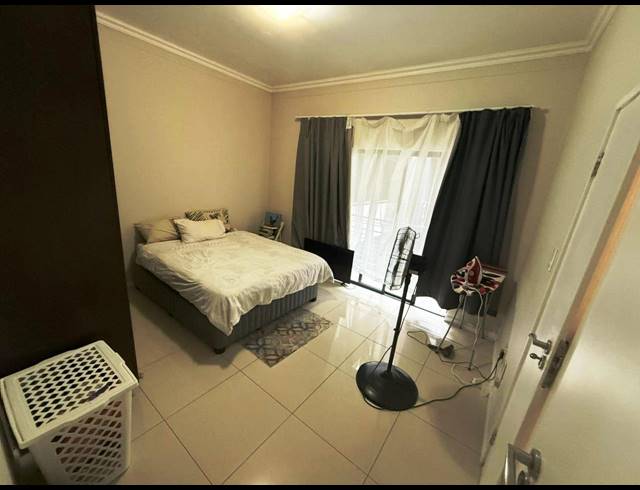 1 BEDROOM APARTMENT FOR SALE IN UMHLANGA RIDGE